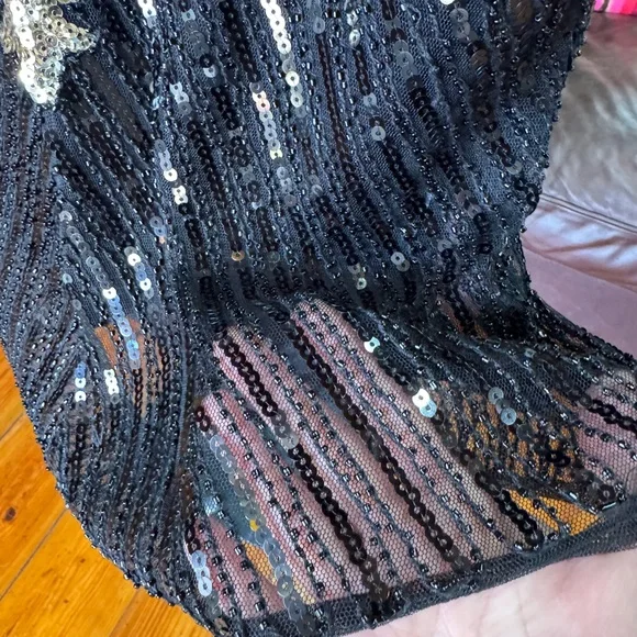 Elegant Black and Gold Embellished Dress - Picture 9 of 13